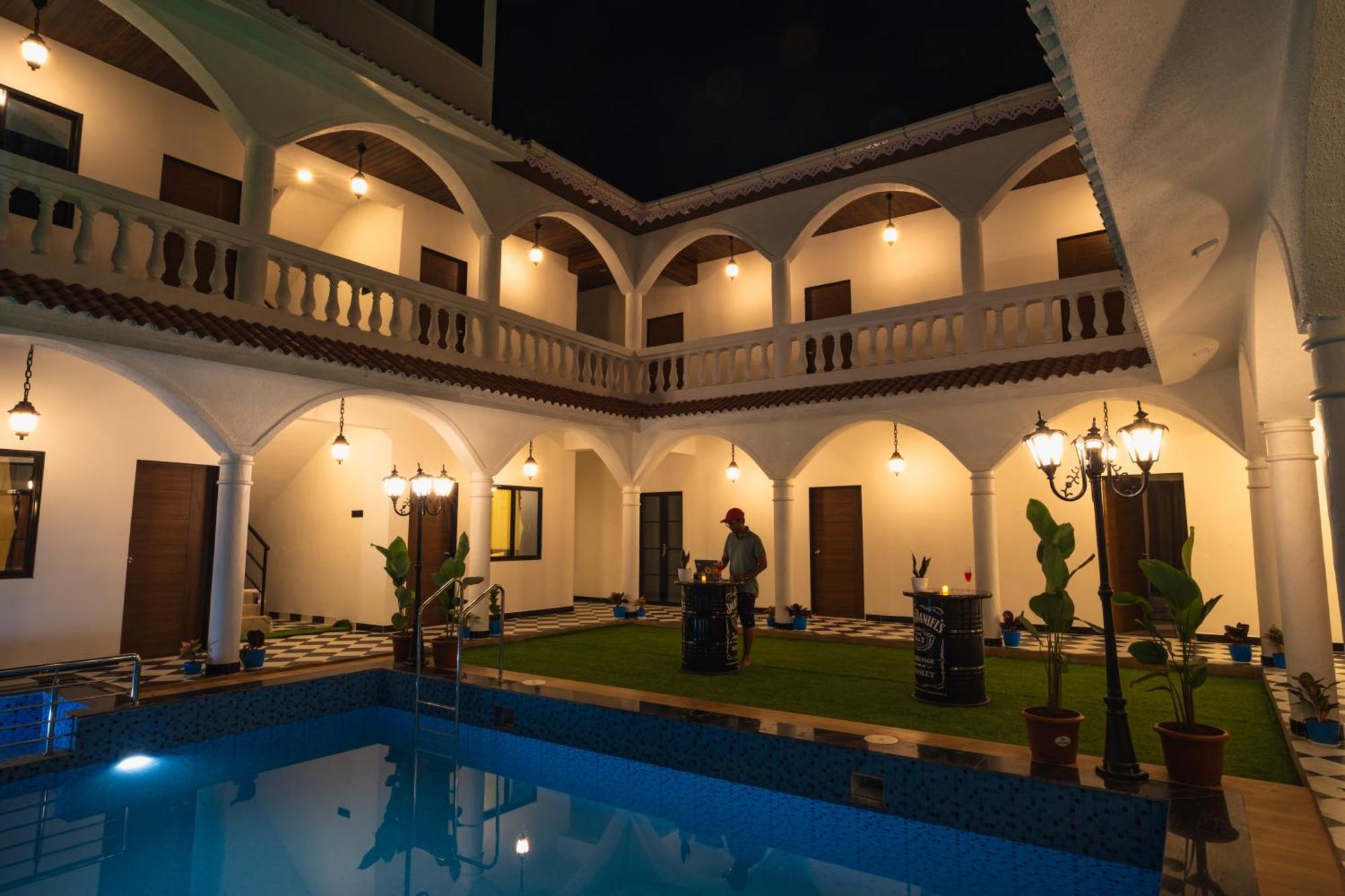 מלון אליבג Sapphire Mansion מראה חיצוני תמונה